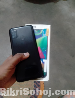 Samsung m21